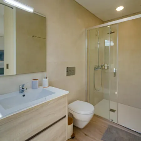 Casa Neptuno-lagoa Sao Miguel * Lagoa (Azores)